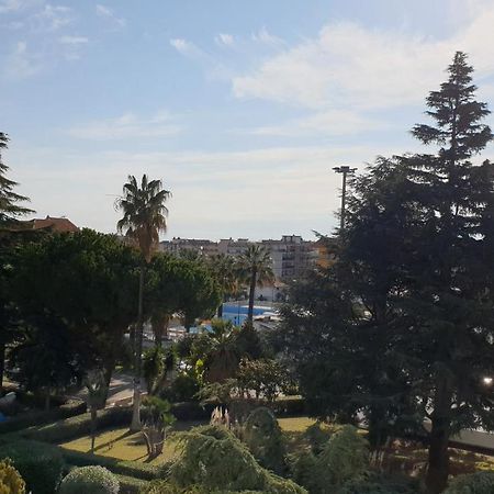 Condominio Ariazzurra S. Bart. San Bartolomeo Al Mare Eksteriør bilde