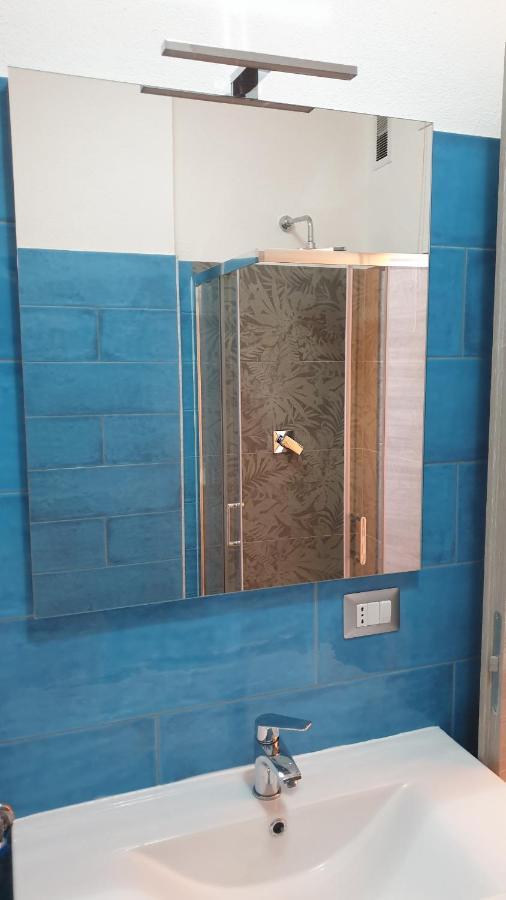 Condominio Ariazzurra S. Bart. San Bartolomeo Al Mare Eksteriør bilde