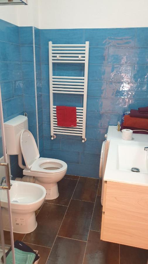 Condominio Ariazzurra S. Bart. San Bartolomeo Al Mare Eksteriør bilde