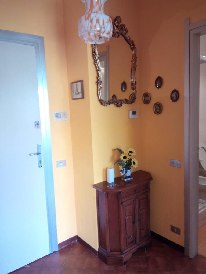 Condominio Ariazzurra S. Bart. San Bartolomeo Al Mare Eksteriør bilde